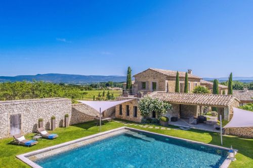Investir dans la pierre dans le Luberon en Provence