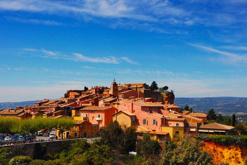 Village of the Vaucluse: Roussillon