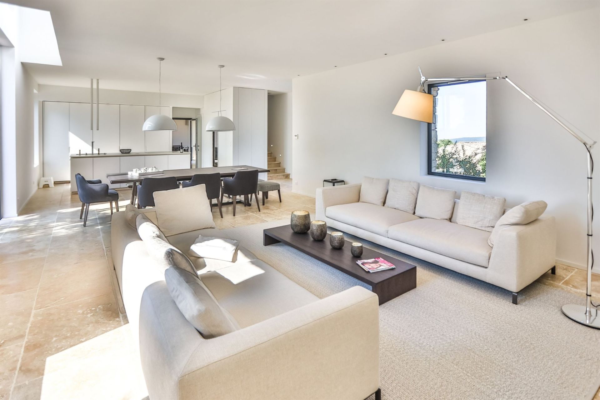 maison 5 Pièces en location saisonnière sur GORDES (84220)