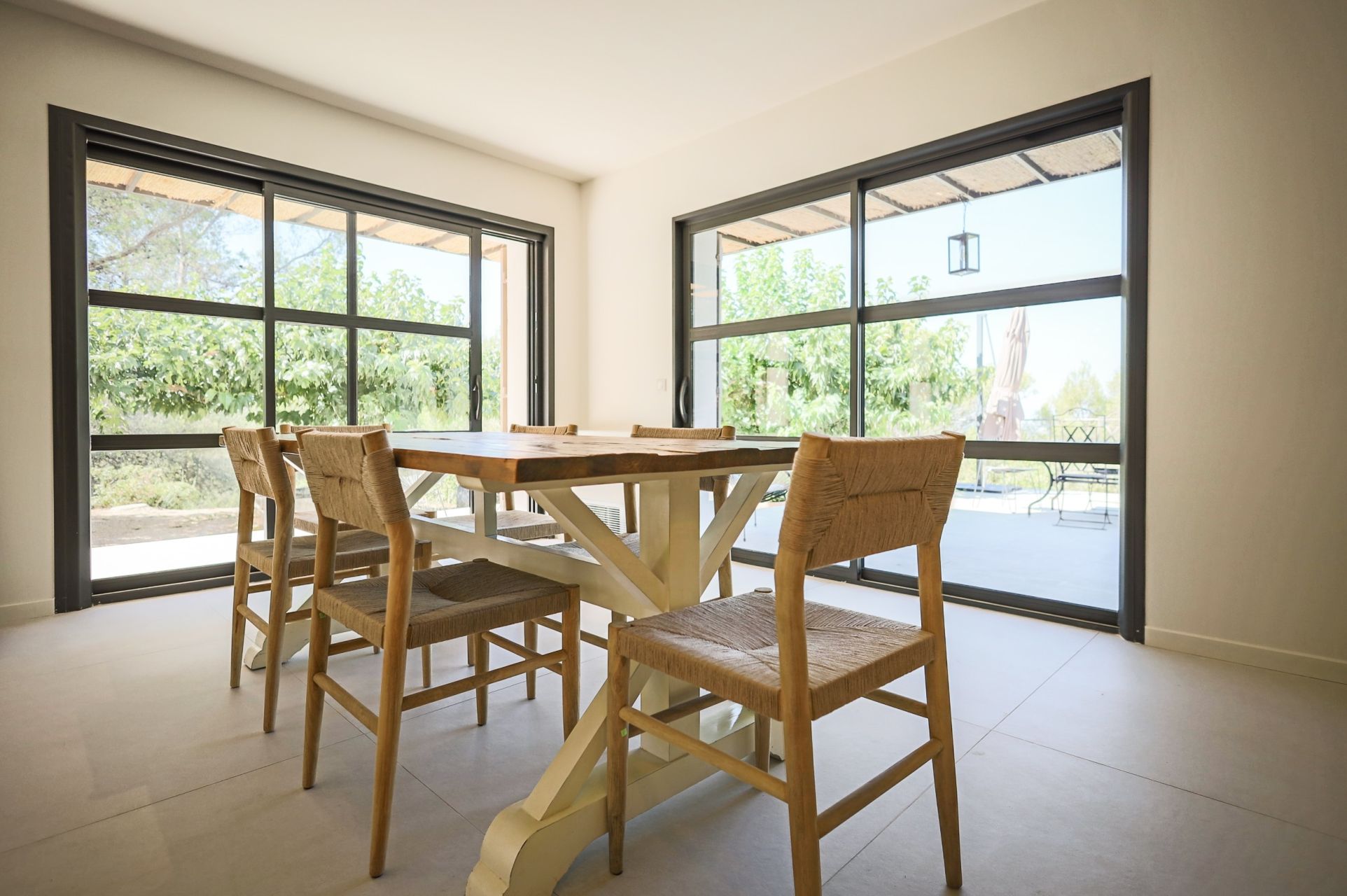 traditional house 7 Rooms for seasonal rent on BEAUMETTES (84220)