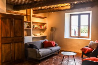 mas 14 Pièces en location saisonnière sur LOURMARIN (84160)