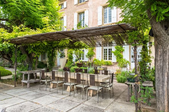 Vente Château Vaison-la-Romaine 20&nbsp;Pièces 508&nbsp;m²