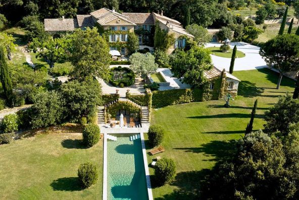 Sale House Saumane-de-Vaucluse 15&nbsp;Rooms 650&nbsp;m²