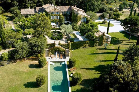 Sale House Saumane-de-Vaucluse 15&nbsp;Rooms 650&nbsp;m²