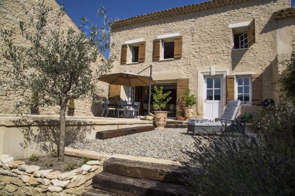 Vente Maison Lioux 6&nbsp;Pièces 260&nbsp;m²