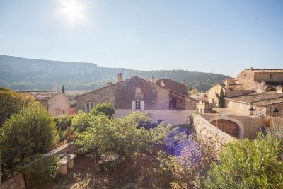 Vente Maison Lioux 10&nbsp;Pièces 253&nbsp;m²