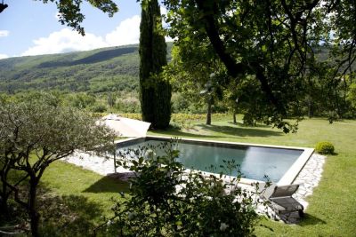 traditional house 5 Rooms for seasonal rent on MENERBES (84560) Rental Traditional house Ménerbes 5 Rooms 200 m²
