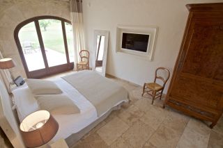 maison traditionnelle 7 Pièces en location saisonnière sur BONNIEUX (84480)