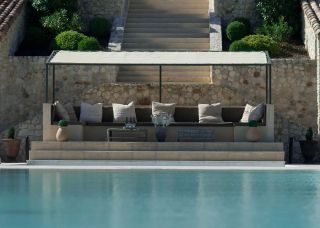 mas 14 Rooms for seasonal rent on ALES (30100)