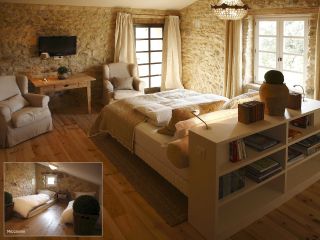 mas 14 Rooms for seasonal rent on ALES (30100)