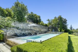 maison 5 Pièces en location saisonnière sur GORDES (84220)