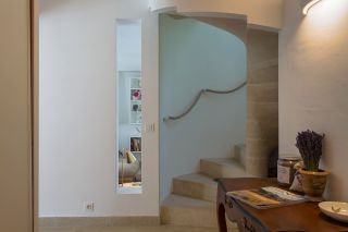 maison 8 Pièces en location saisonnière sur MURS (84220)