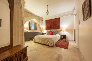 maison 10 Pièces en vente sur AVIGNON (84000)