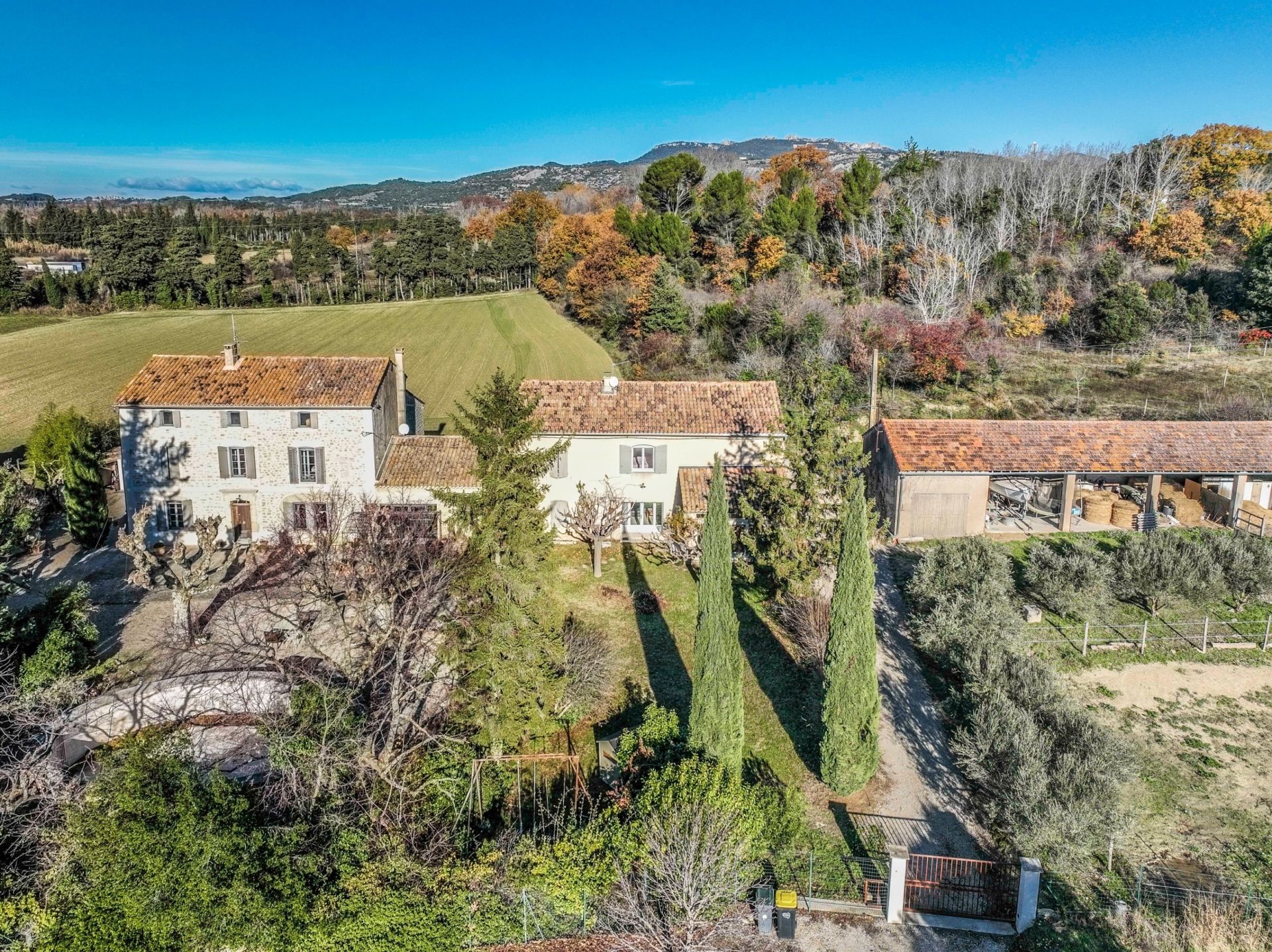 maison 17 Pièces en vente sur AUBIGNAN (84810)