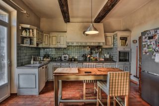 maison 17 Pièces en vente sur AUBIGNAN (84810)