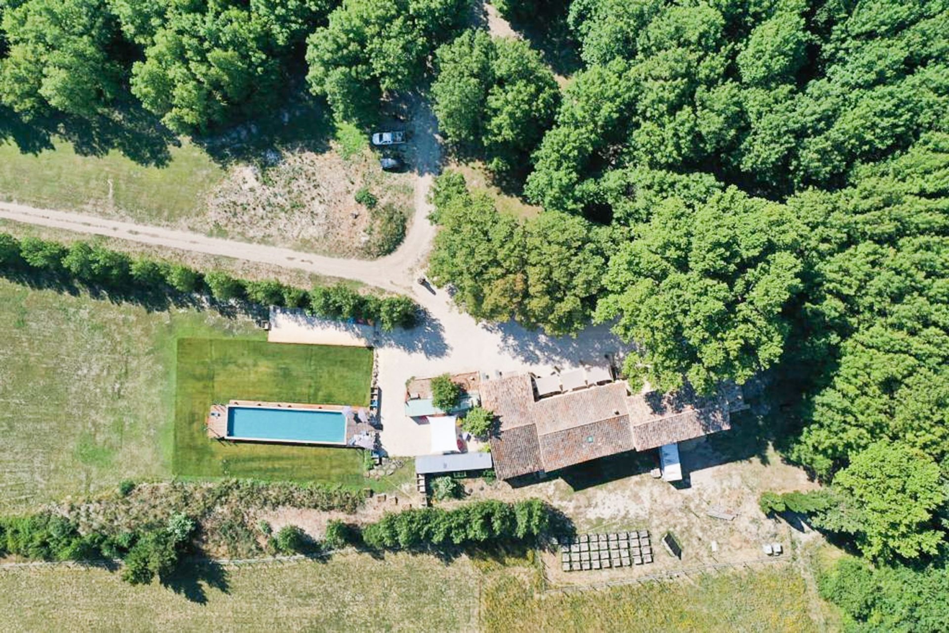 maison 11 Pièces en vente sur PERNES LES FONTAINES (84210)