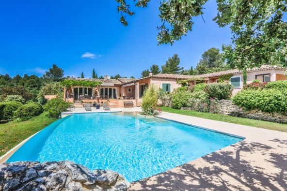 Vente Maison Goult 10&nbsp;Pièces 250&nbsp;m²