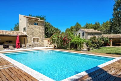 Vente Maison Pernes-les-Fontaines 15&nbsp;Pièces 520&nbsp;m²