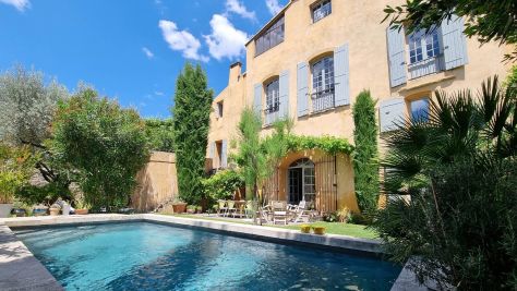 Vente Maison Pernes-les-Fontaines 14&nbsp;Pièces 400&nbsp;m²