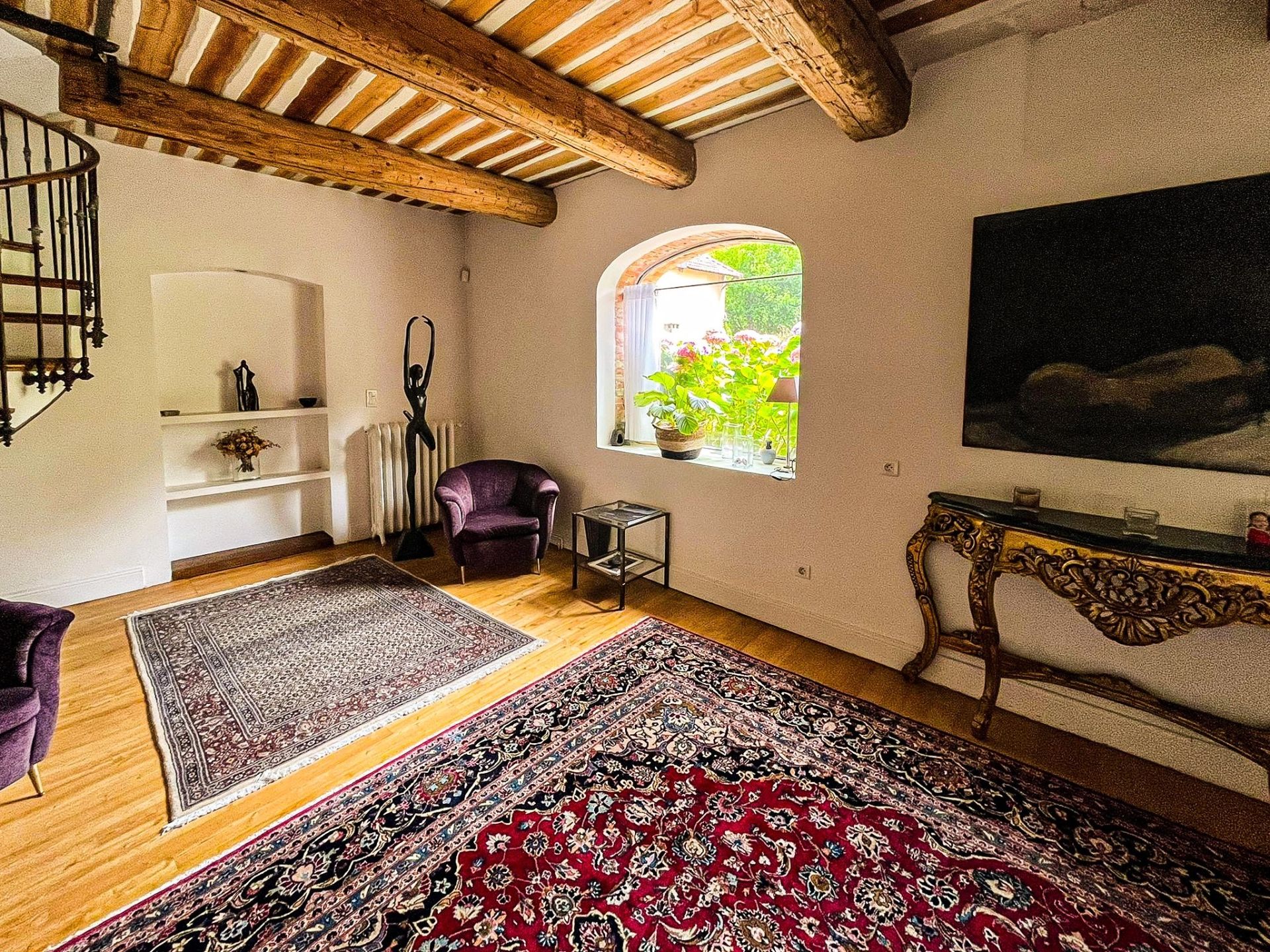 maison 12 Pièces en vente sur ALTHEN DES PALUDS (84210)