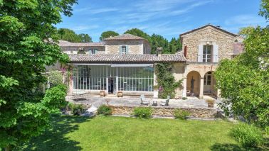 house 12 Rooms for sale on ALTHEN DES PALUDS (84210)