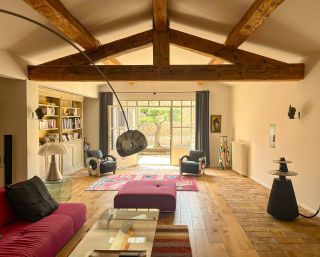 maison 12 Pièces en vente sur ALTHEN DES PALUDS (84210)