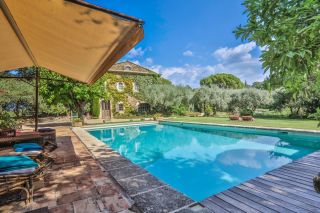 maison 11 Pièces en vente sur OPPEDE (84580)