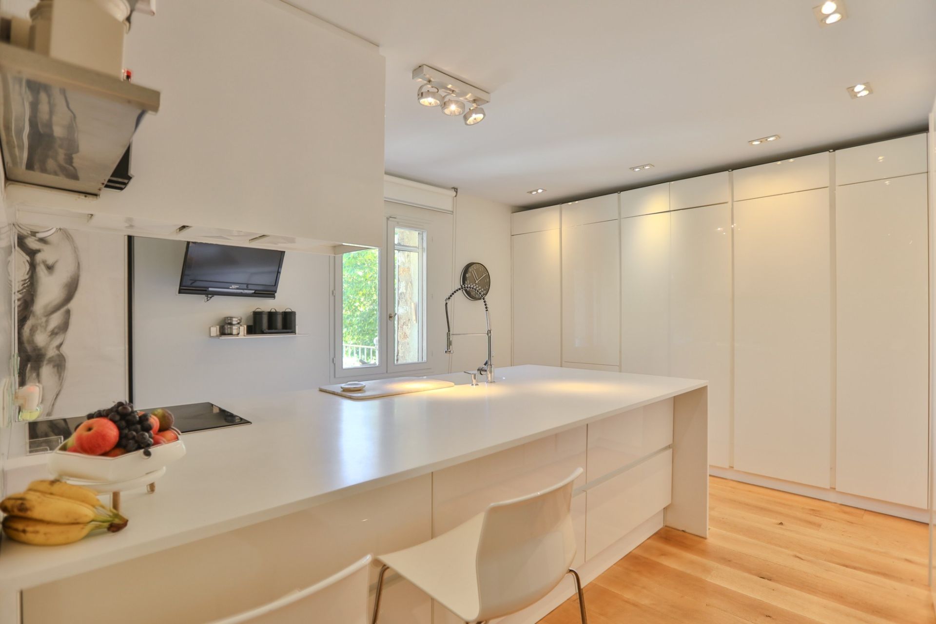 maison 10 Pièces en vente sur BONNIEUX (84480)