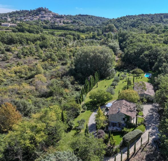 Vente Maison Bonnieux 10 Pièces 370 m²