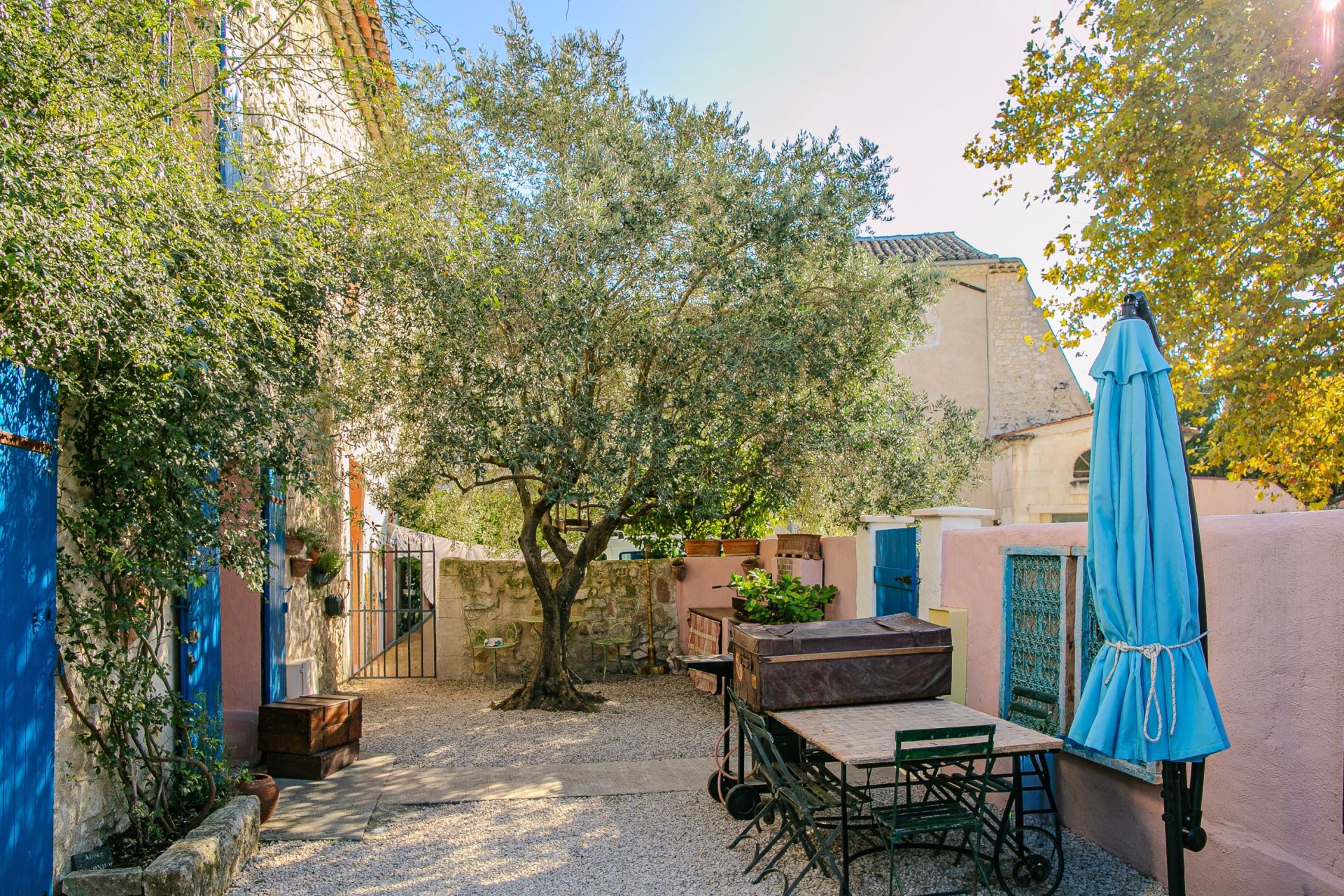 maison 8 Pièces en vente sur L ISLE SUR LA SORGUE (84800)
