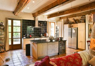 maison 8 Pièces en vente sur L ISLE SUR LA SORGUE (84800)