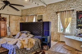 maison 8 Pièces en vente sur L ISLE SUR LA SORGUE (84800)