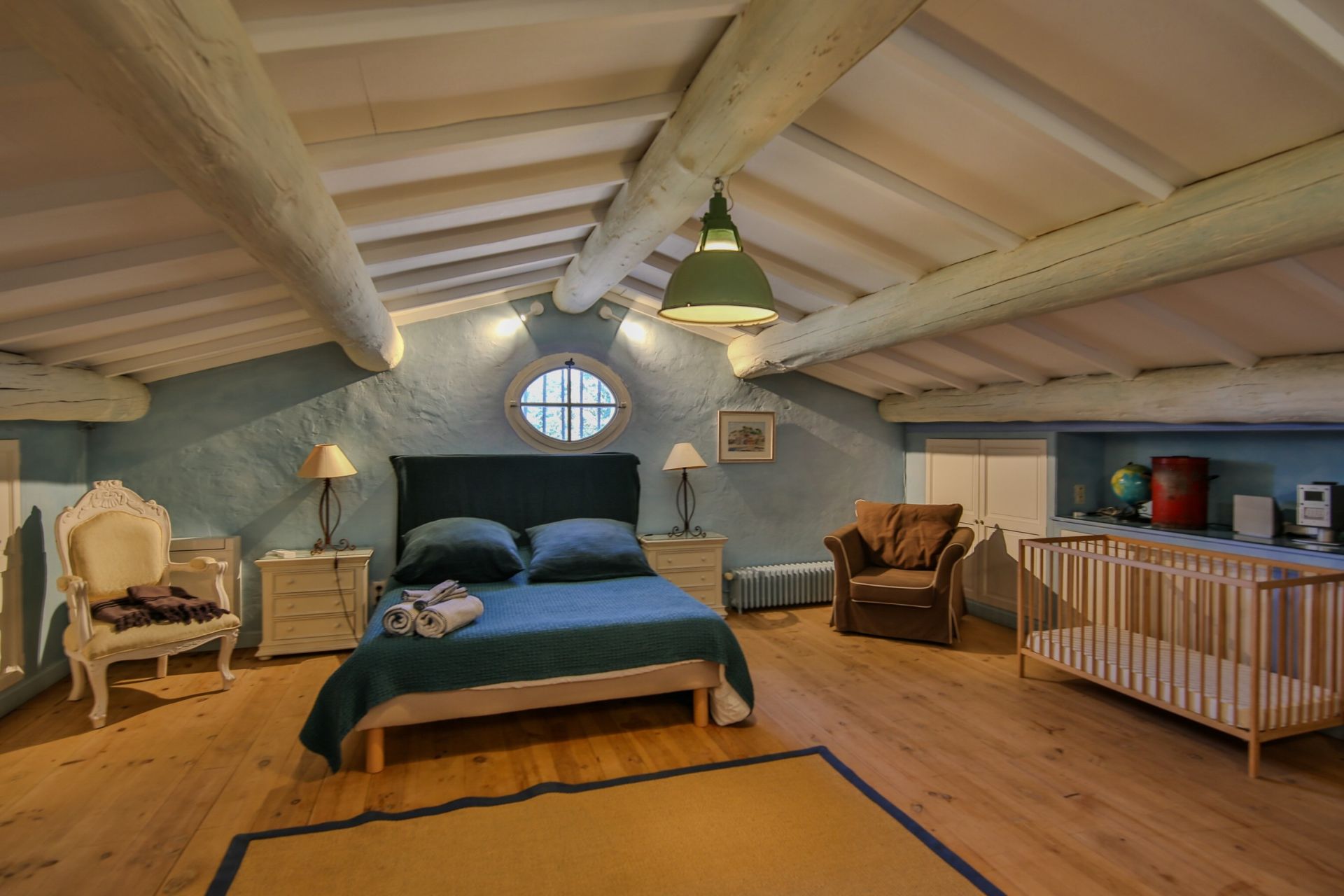 maison 15 Pièces en vente sur L ISLE SUR LA SORGUE (84800)