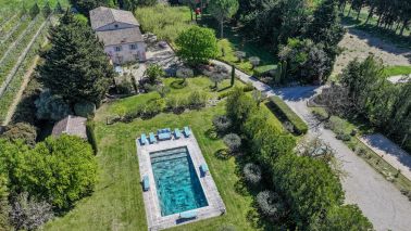 maison 15 Pièces en vente sur L ISLE SUR LA SORGUE (84800)