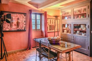 house 15 Rooms for sale on L ISLE SUR LA SORGUE (84800)