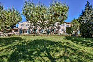 maison 15 Pièces en vente sur L ISLE SUR LA SORGUE (84800)