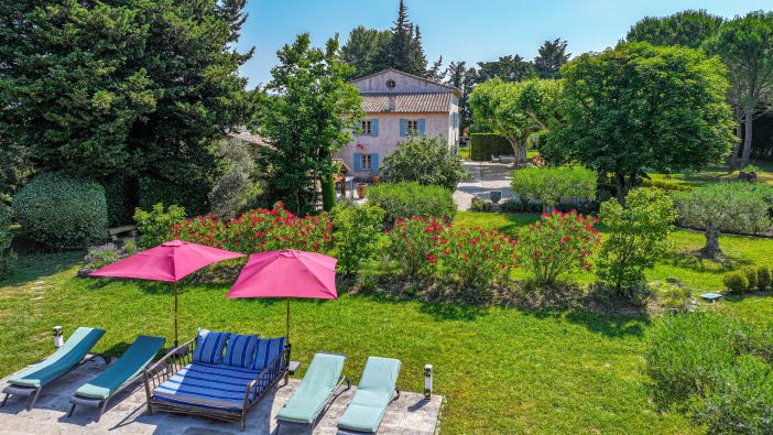 Vente Maison L'Isle-sur-la-Sorgue 15&nbsp;Pièces 672&nbsp;m²