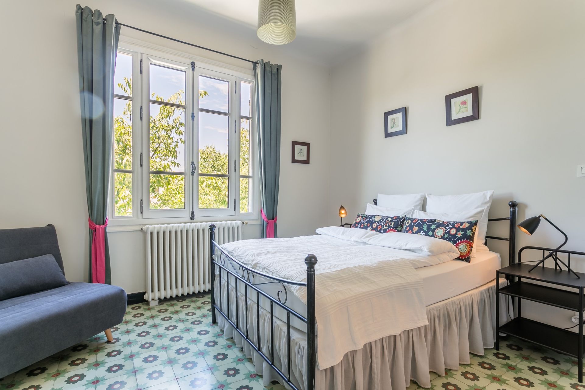 maison 12 Pièces en vente sur L ISLE SUR LA SORGUE (84800)