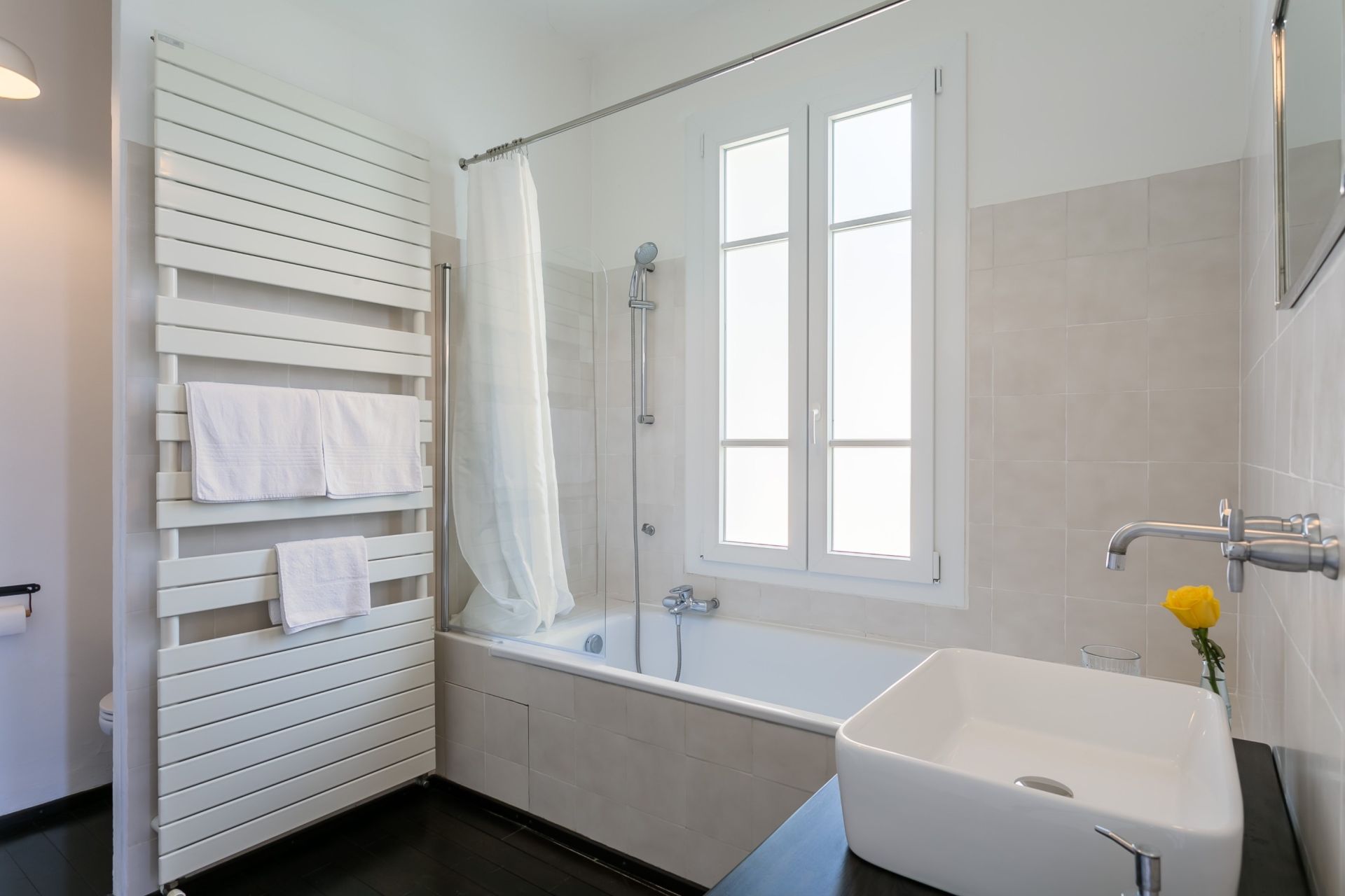 maison 12 Pièces en vente sur L ISLE SUR LA SORGUE (84800)