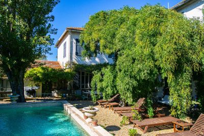 Sale House L'Isle-sur-la-Sorgue 12 Rooms 350 m²