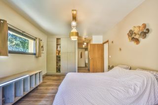 house 6 Rooms for sale on SAUMANE DE VAUCLUSE (84800)