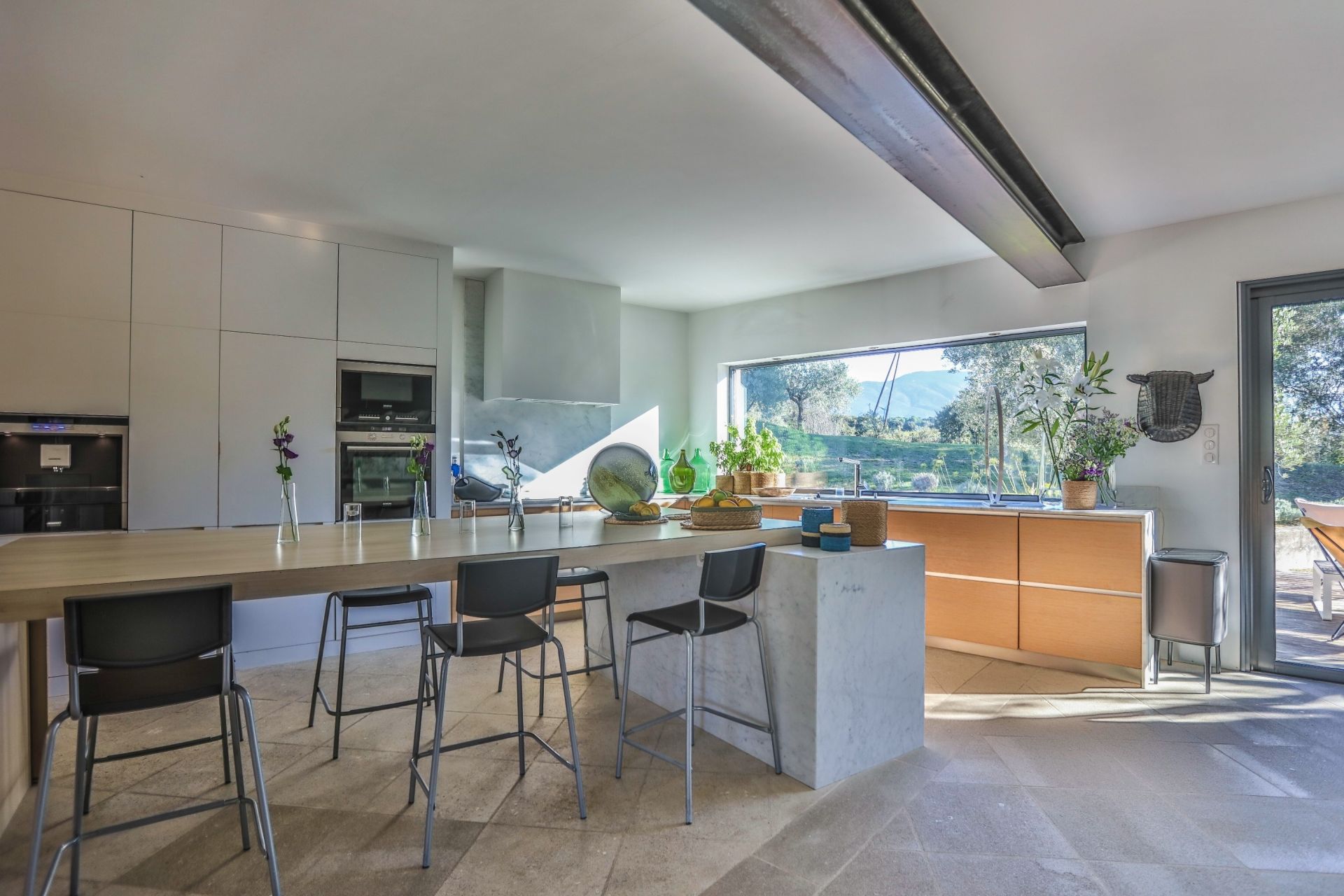 house 6 Rooms for sale on CAROMB (84330)