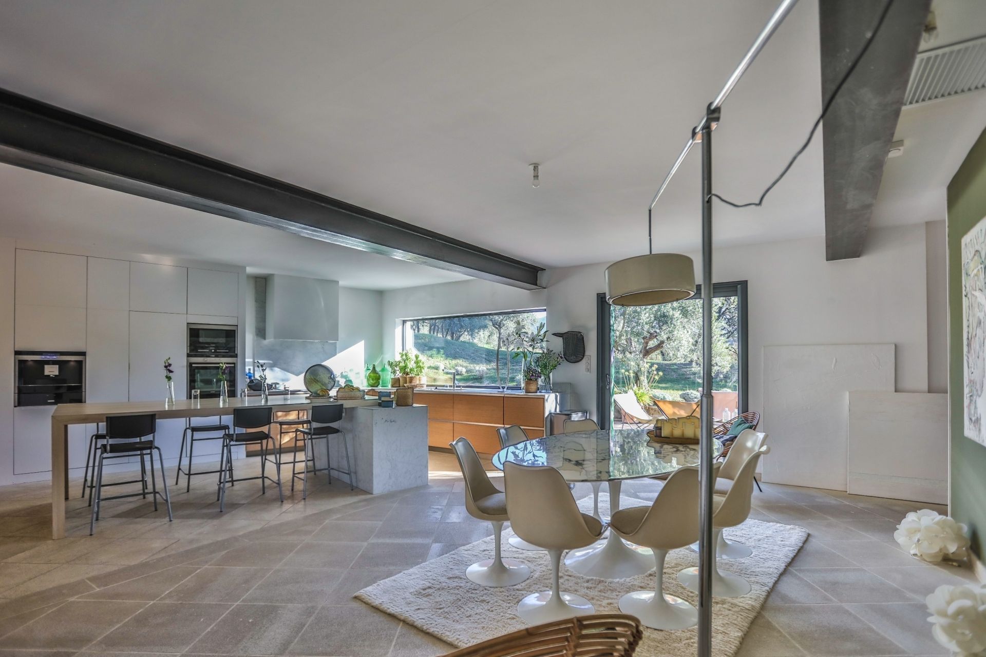 house 6 Rooms for sale on CAROMB (84330)