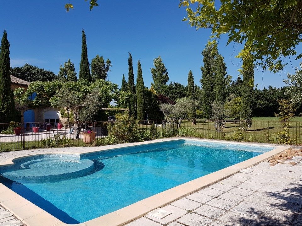 maison 19 Pièces en vente sur TAILLADES (84300)