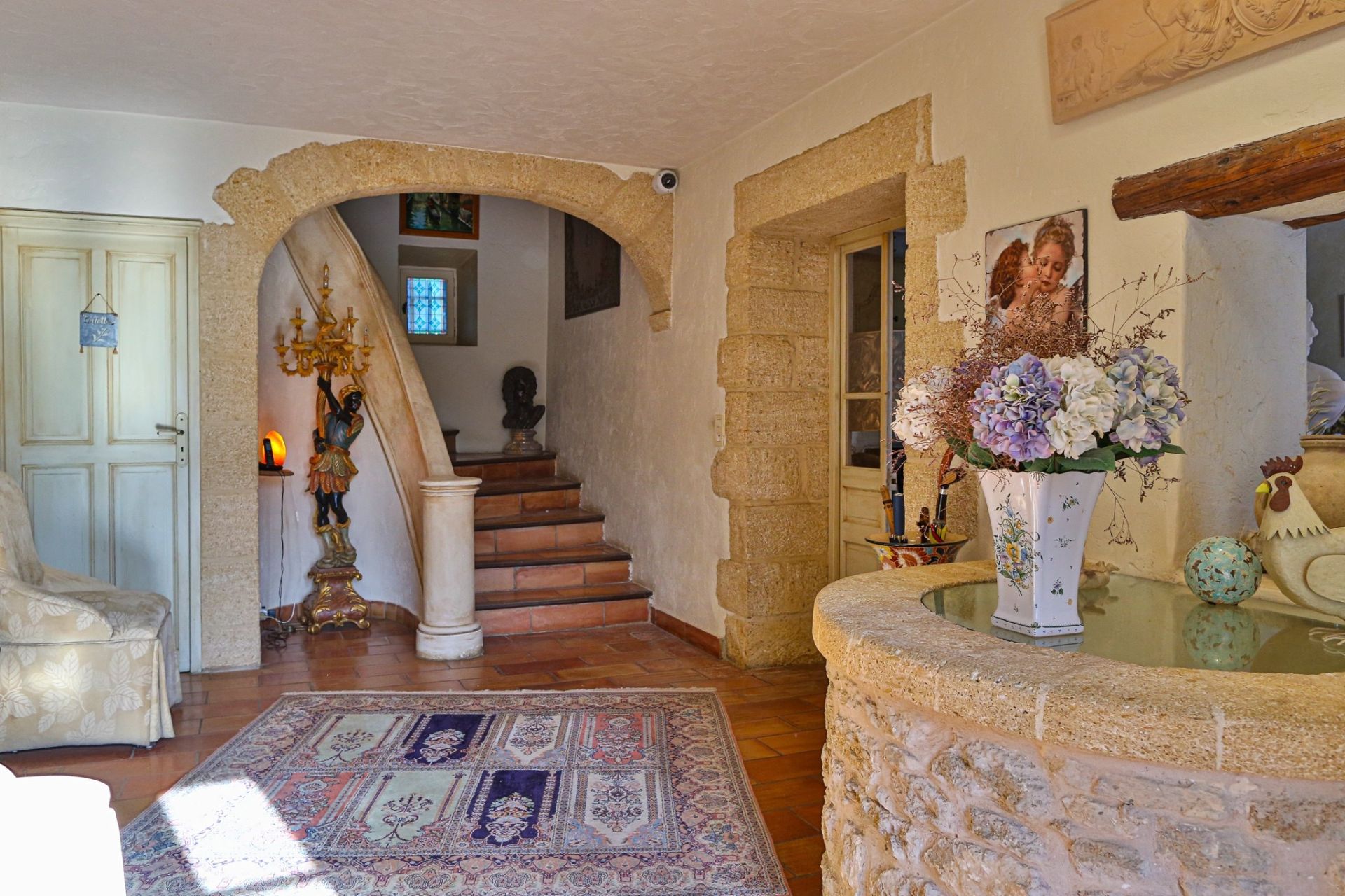 house 19 Rooms for sale on TAILLADES (84300)