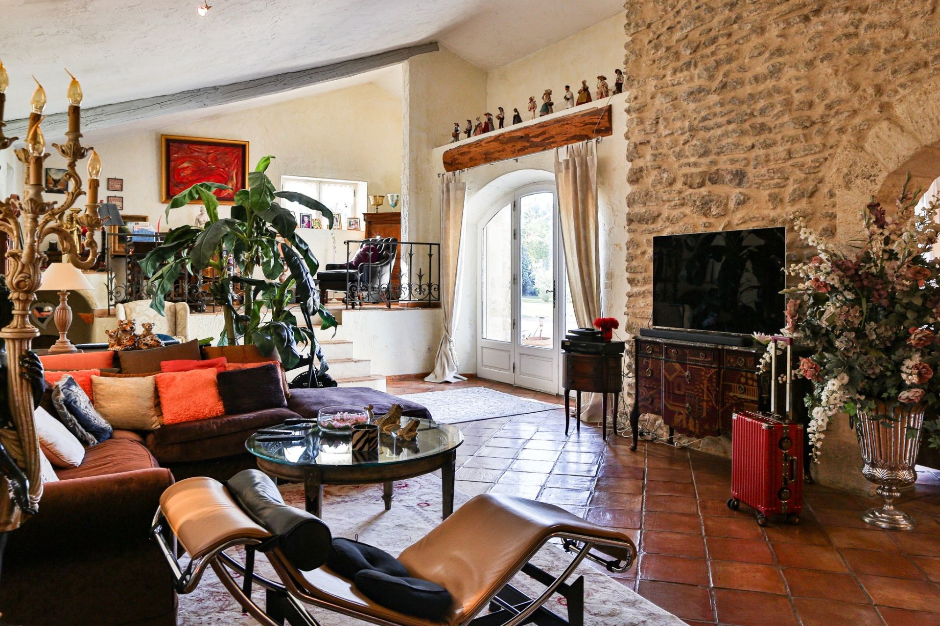 house 19 Rooms for sale on TAILLADES (84300)