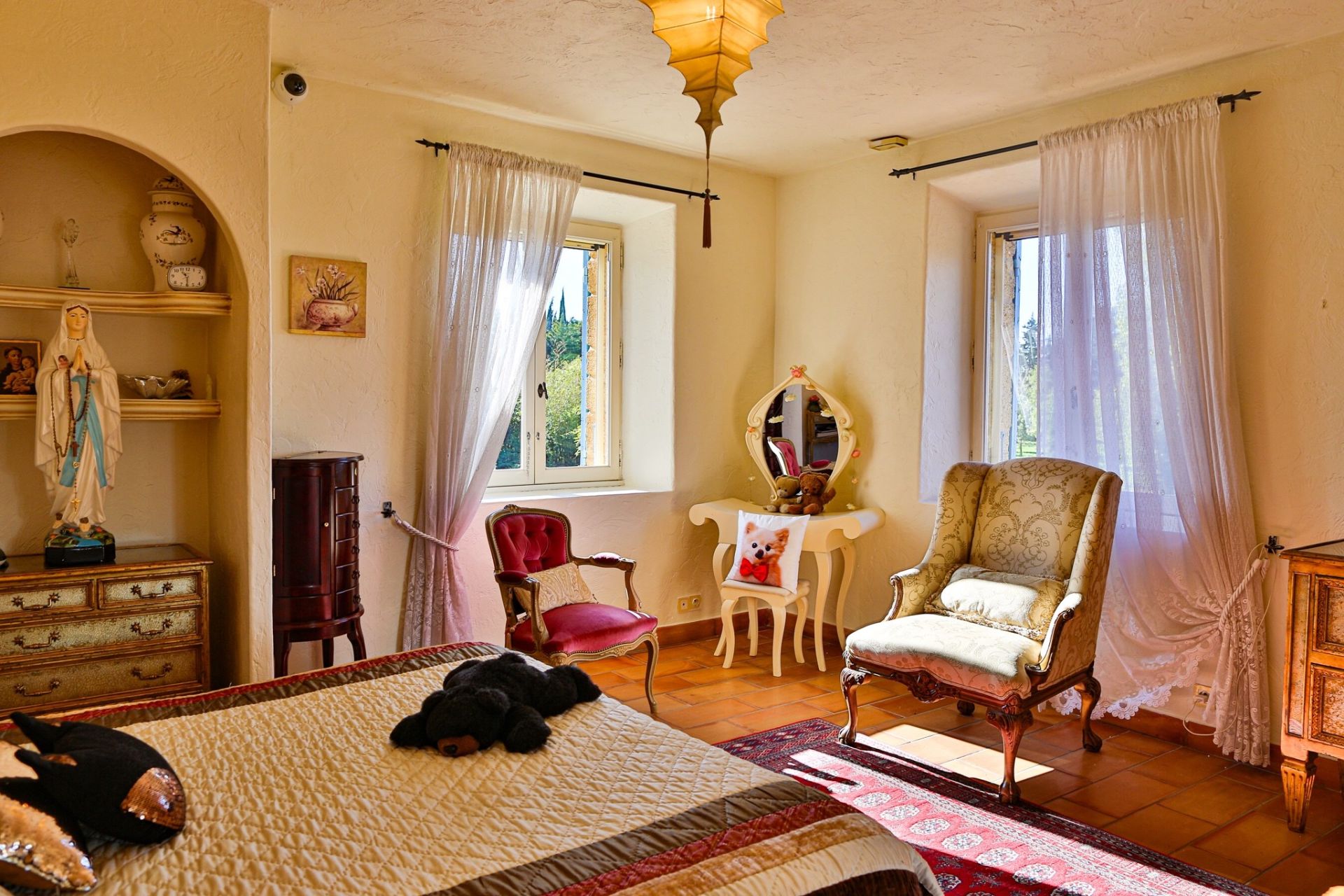house 19 Rooms for sale on TAILLADES (84300)