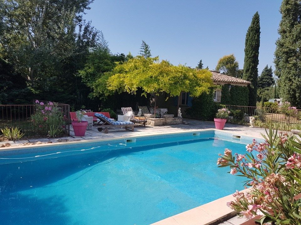 maison 19 Pièces en vente sur TAILLADES (84300)