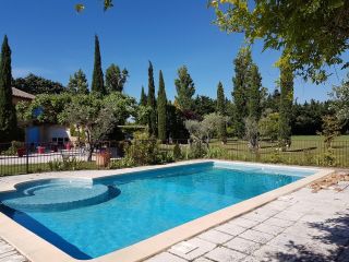 maison 19 Pièces en vente sur TAILLADES (84300)