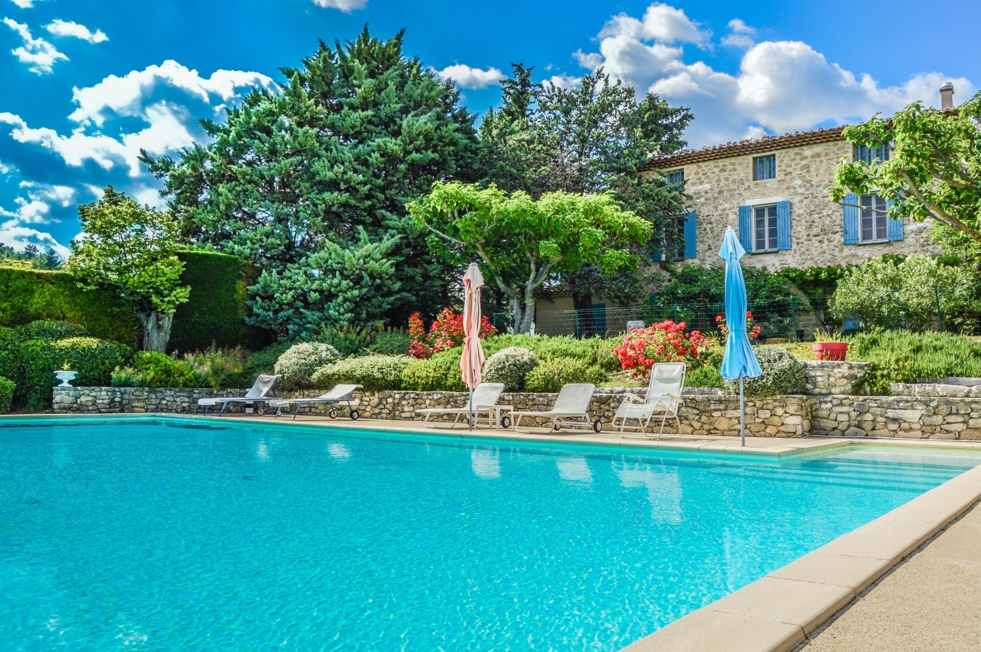 maison 12 Pièces en vente sur MORMOIRON (84570)